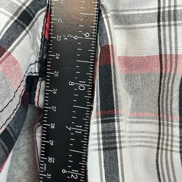 South Pole Shorts Youth 16 Baggy Skater Preppy Hip Hop Plaid Black Red White - Picture 5 of 11